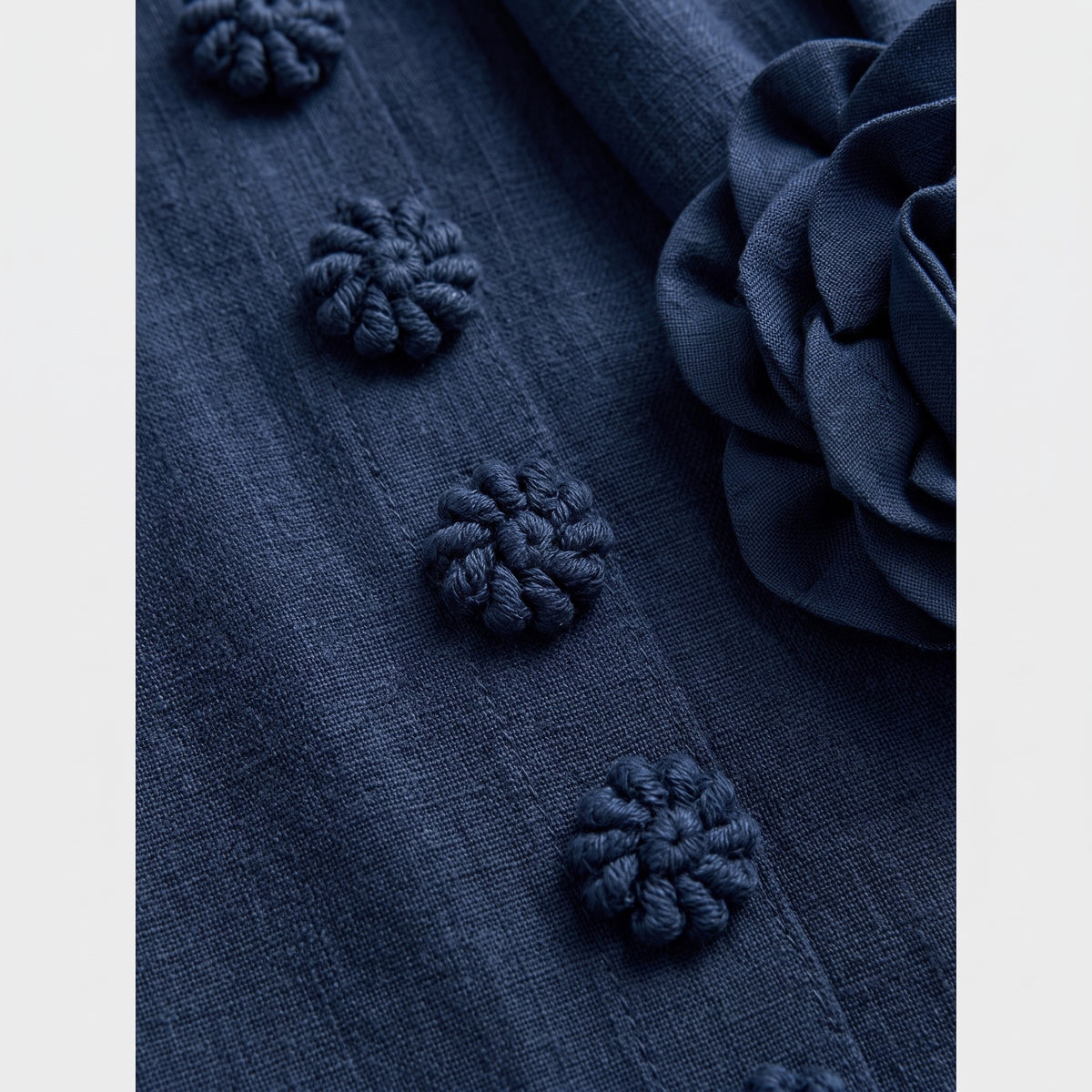 Brown dress with floral print and button-down mini length — Navy